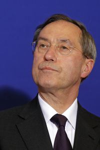 Guéant le 9 mai 2011 conf de presse à Paris (Benoit Tessier, Reuters)