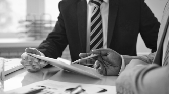 Chef d’entreprise non-salarié : comment pallier la faible prévoyance obligatoire ?