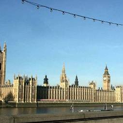 Government shrugs off Lords benefits defeat