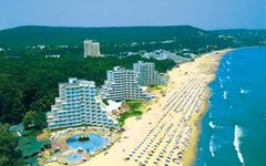 При проживании 2-х взрослых - 2-е детей бесплатно.