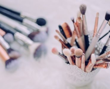 Мы в ответе за тех, кого приручили: ухаживаем за кистями для макияжа правильно