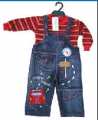 Roupa de presente para crianças